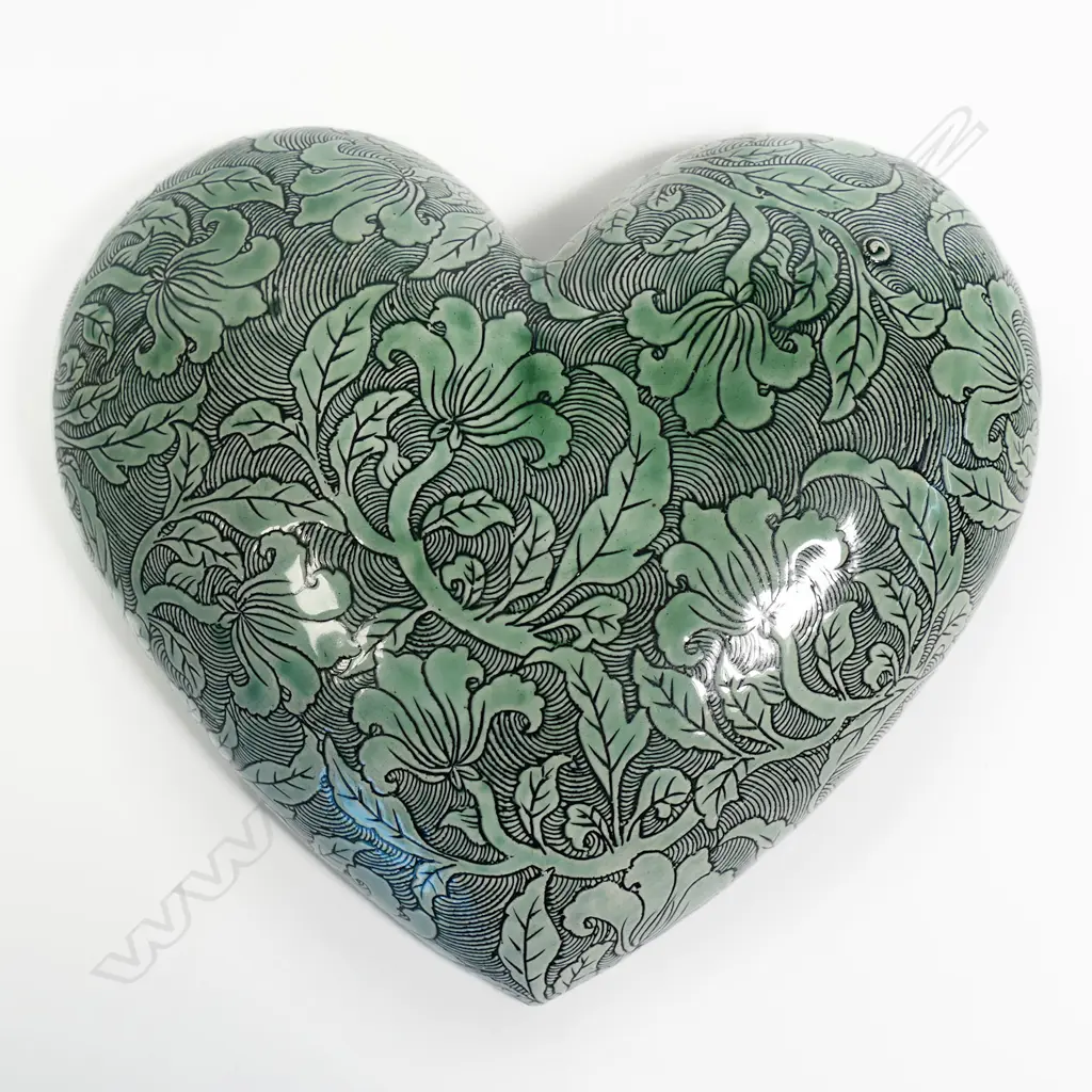 Keum Sun Lee/ Sang Sool Shim Hanging Heart. Porcelain celadon glaze w black incised floral design. 300 x 300mm Image 1++