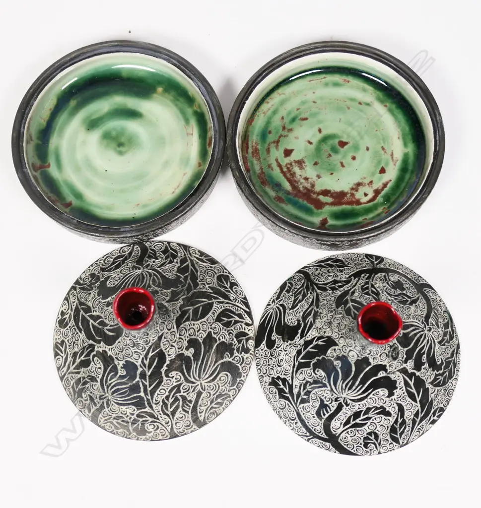 Keum Sun Lee/ Sang Sool Shim Pr Tagine Trinket Dishes. Porcelain w sgraffito flora design. Dia.115 x 100mm Image 1++