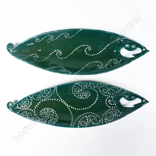 Keum Sun Lee/ Sang Sool Shim Pr Footed Canoe Shaped Dishes. Dark green glazed porcelain w silver dot detail. L.260mm