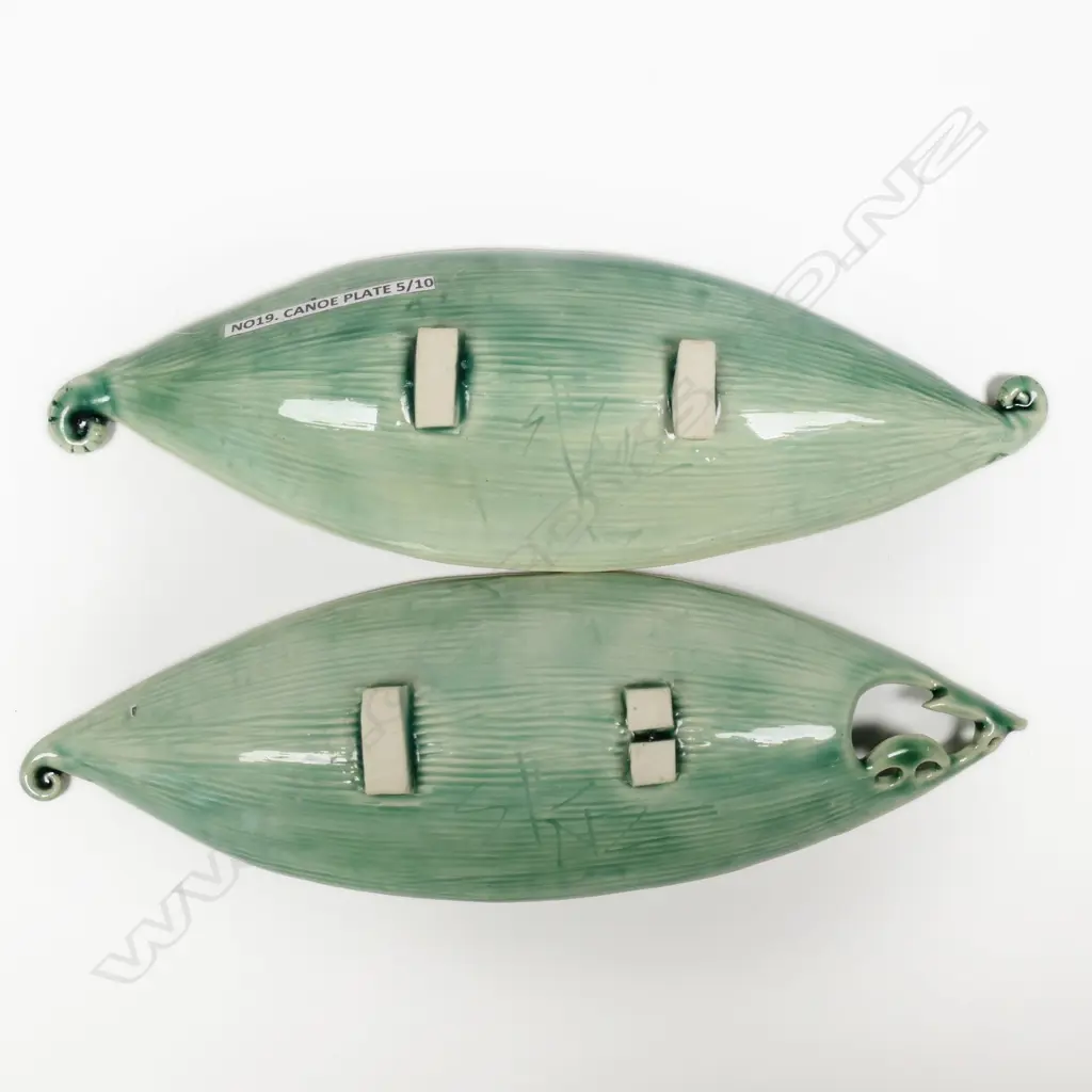 Keum Sun Lee/ Sang Sool Shim Pr Footed Canoe Shaped Dishes. Green glazed porcelain w flora detail & koru tips. L.260mm Image 1++