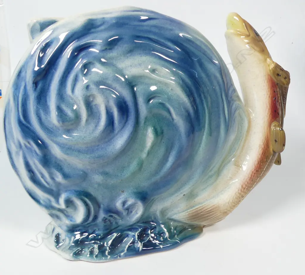 A  Titian Studio (1957-67) brown trout and water race vase, Image 1++