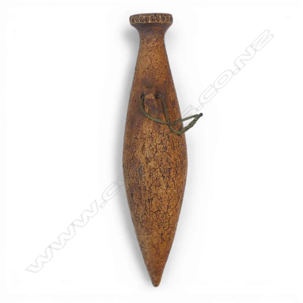 Len Castle (1924-2011) hanging wall vase, Image 1++