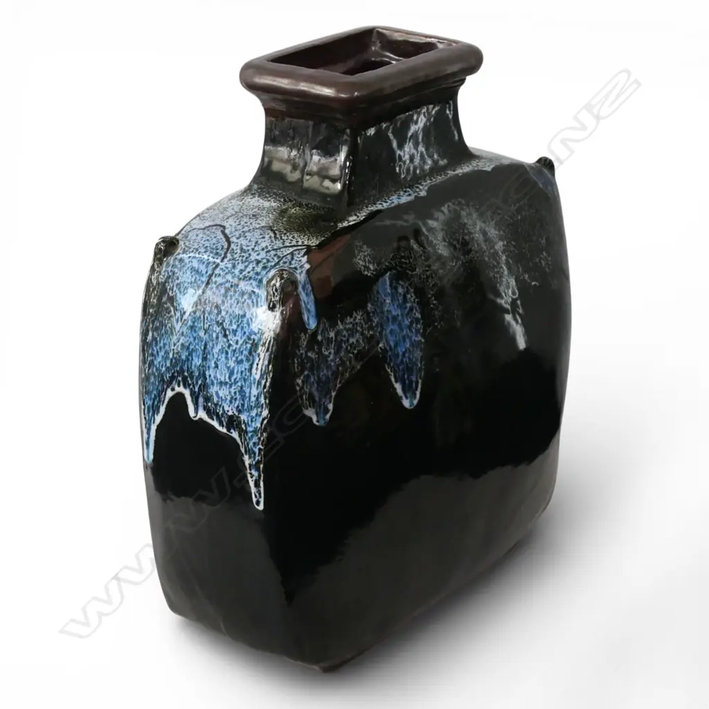 Len Castle (1924-2011) impressive and large blossom floor vase, Image 1++