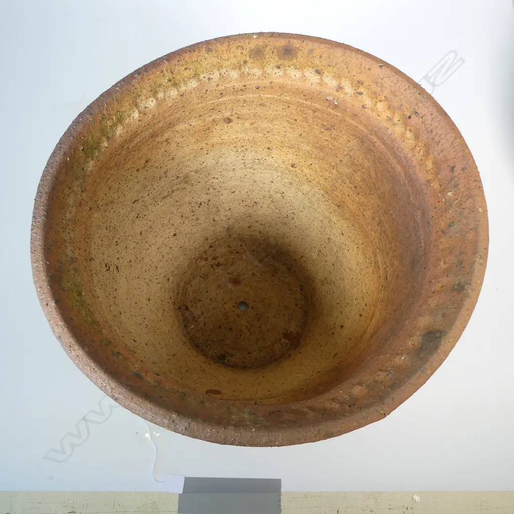 Barry Brickell large garden planter, Image 1++