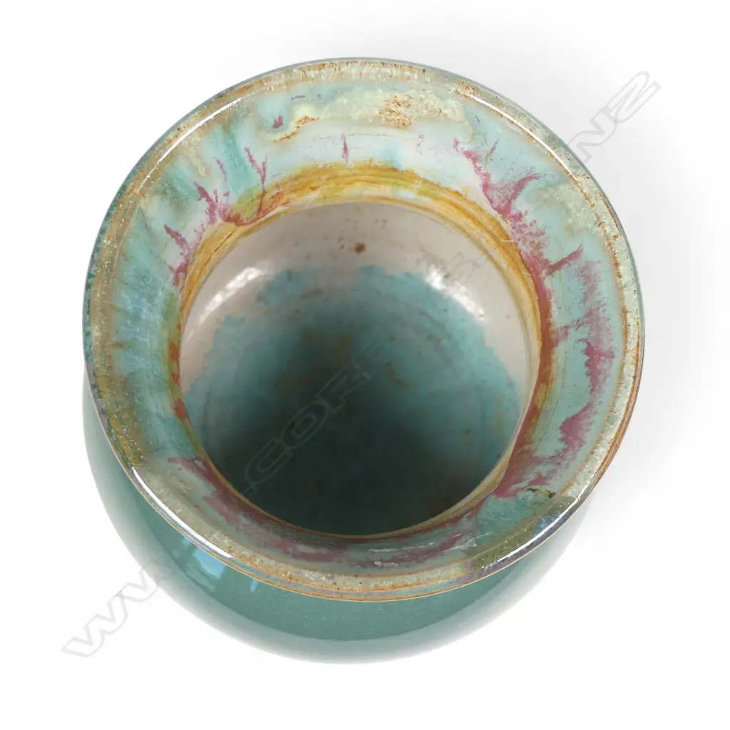 Olive jones green glaze pot with red highlights Image 1++