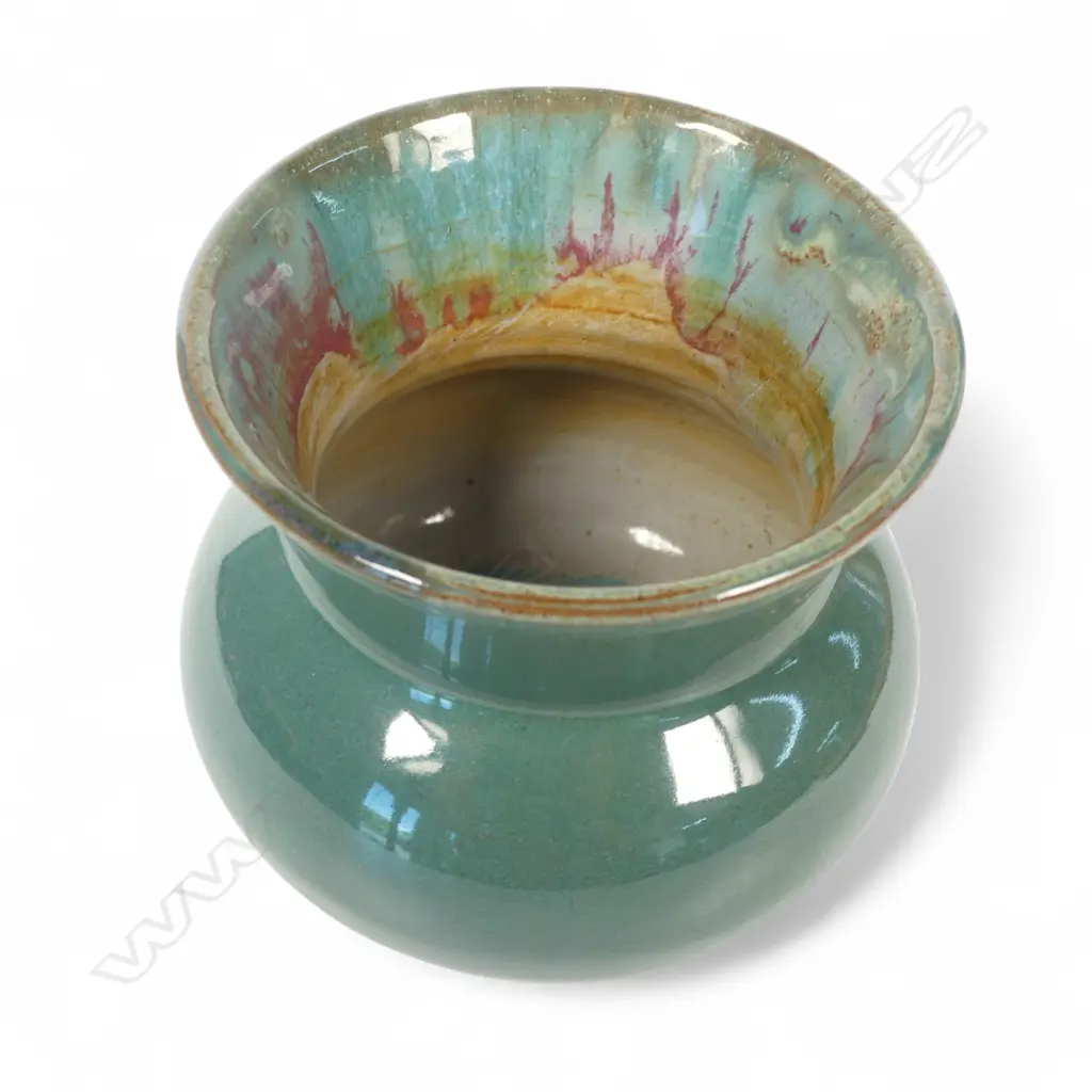 Olive jones green glaze pot with red highlights Image 1++