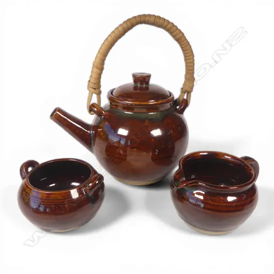 Olive Jones (1893-1982) early Rockingham-glazed tea set,