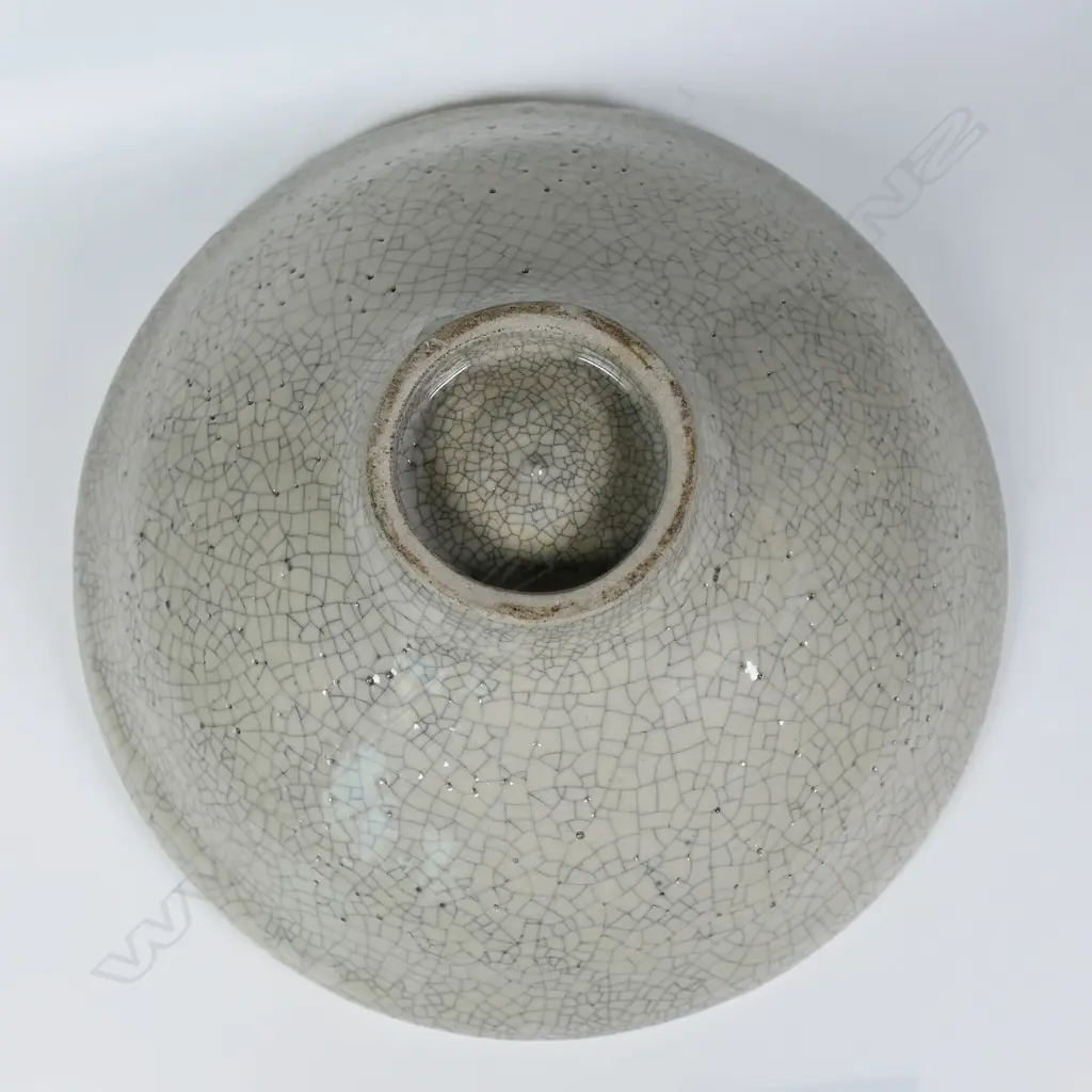 Doreen Blumhardt pottery bowl, Image 1++
