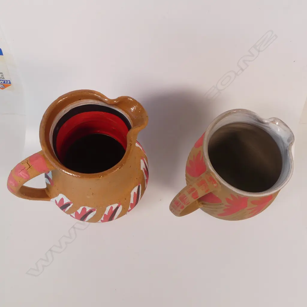 Two Anneke Borren terracotta jugs, Image 1++