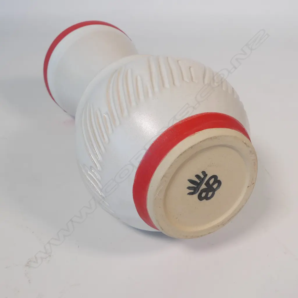 Anneke Borren vase, Image 1++