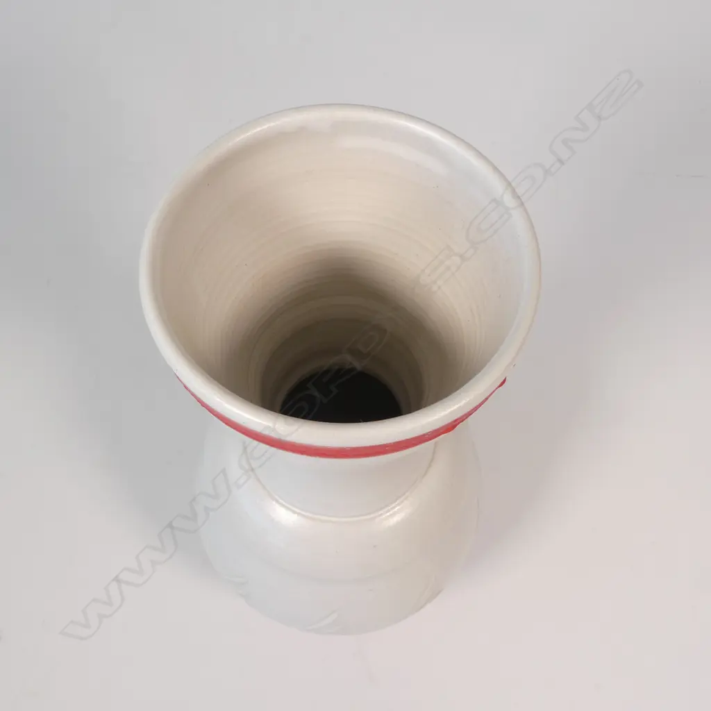 Anneke Borren vase, Image 1++