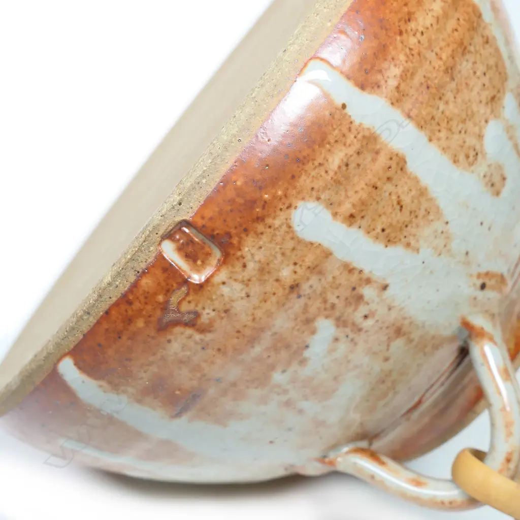 Peter Stichbury shino glazed teapot, Image 1++