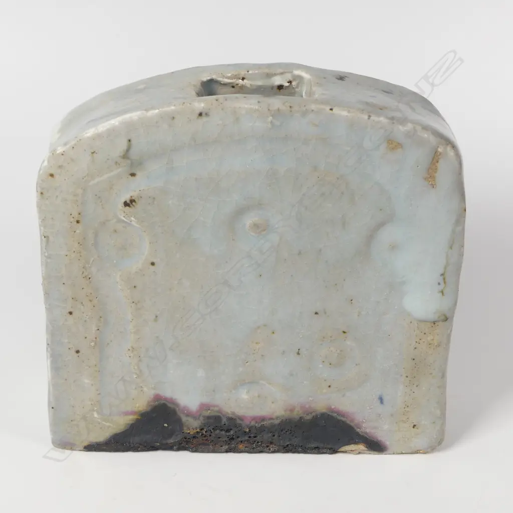 John Papas Lock vase, Image 1++
