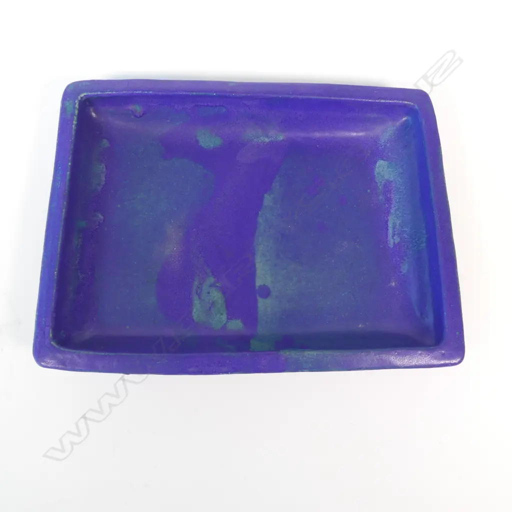 Keith Blight rectangular high sided Ikebana dish, Image 1++