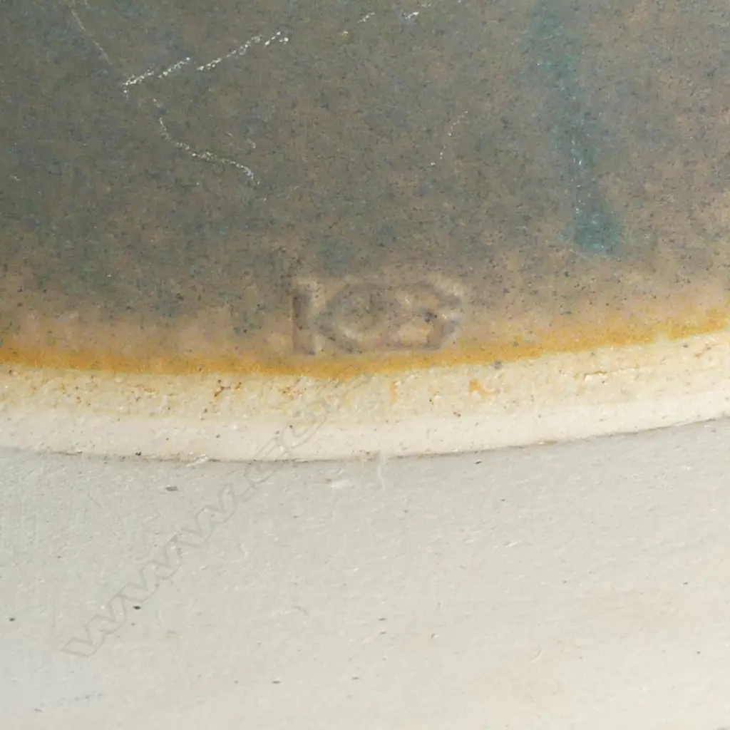 A set of three Keith Blight ikebana vases, Image 1++