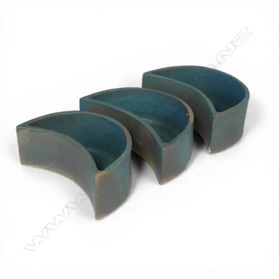 A set of three Keith Blight ikebana vases,