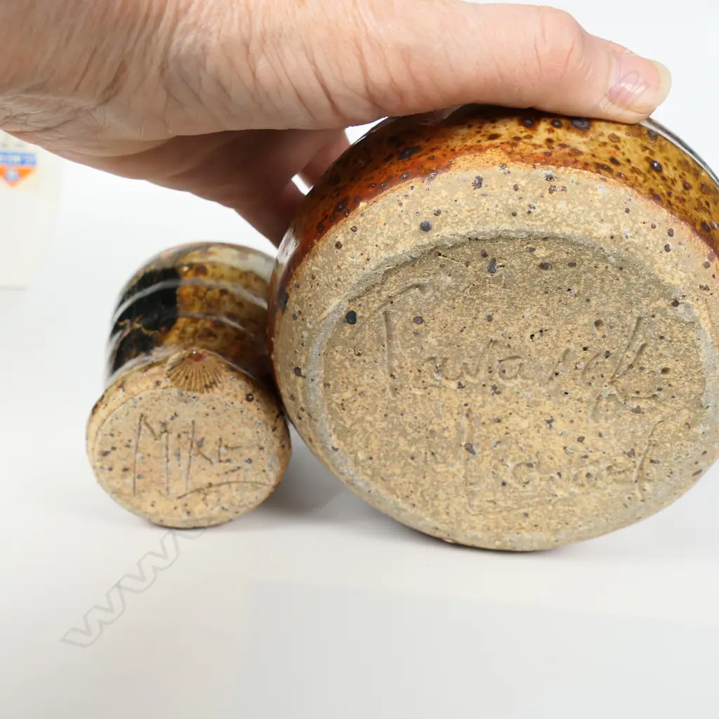 Michael O'Donnell flask and yunomi, Image 1++