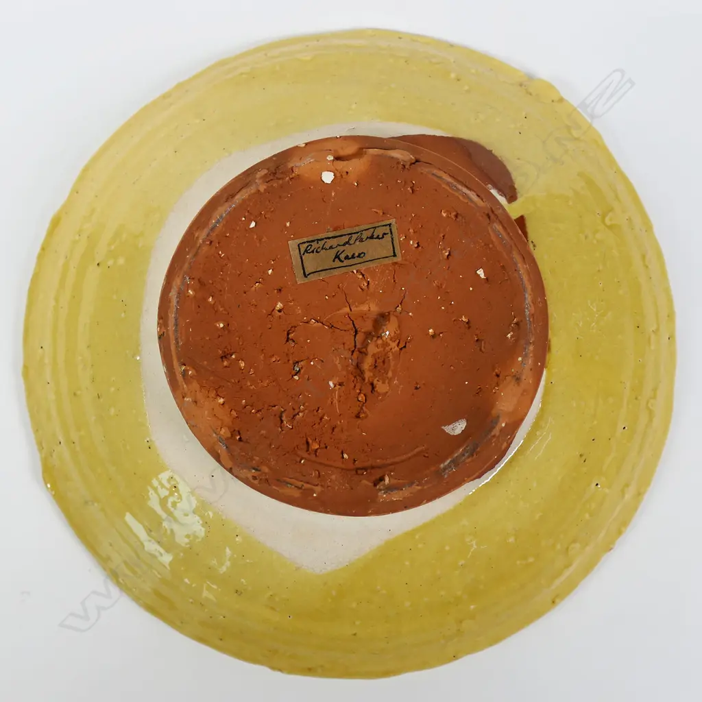 Richard Parker, stoneware dish, Image 1++