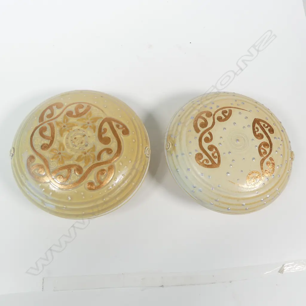 Two Lee Keum Sun trinket boxes, Image 1++