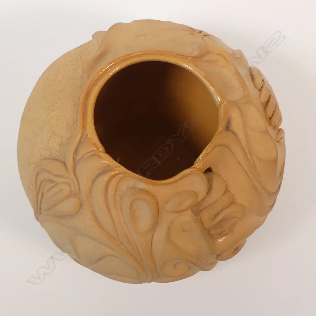 Garry Nash unique earthenware spherical vase, Image 1++