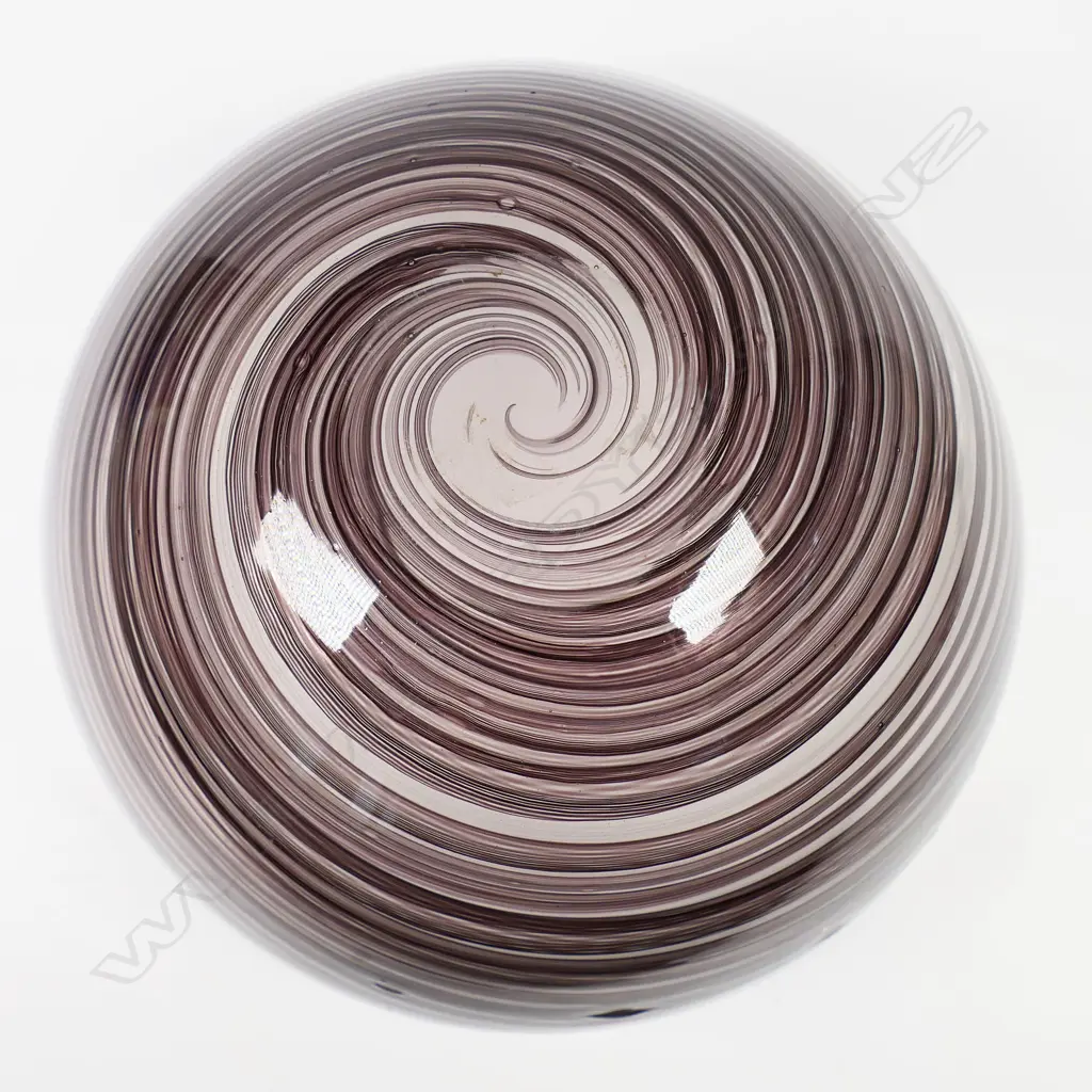 Stephen Bradbourne art glass bowl, Image 1++