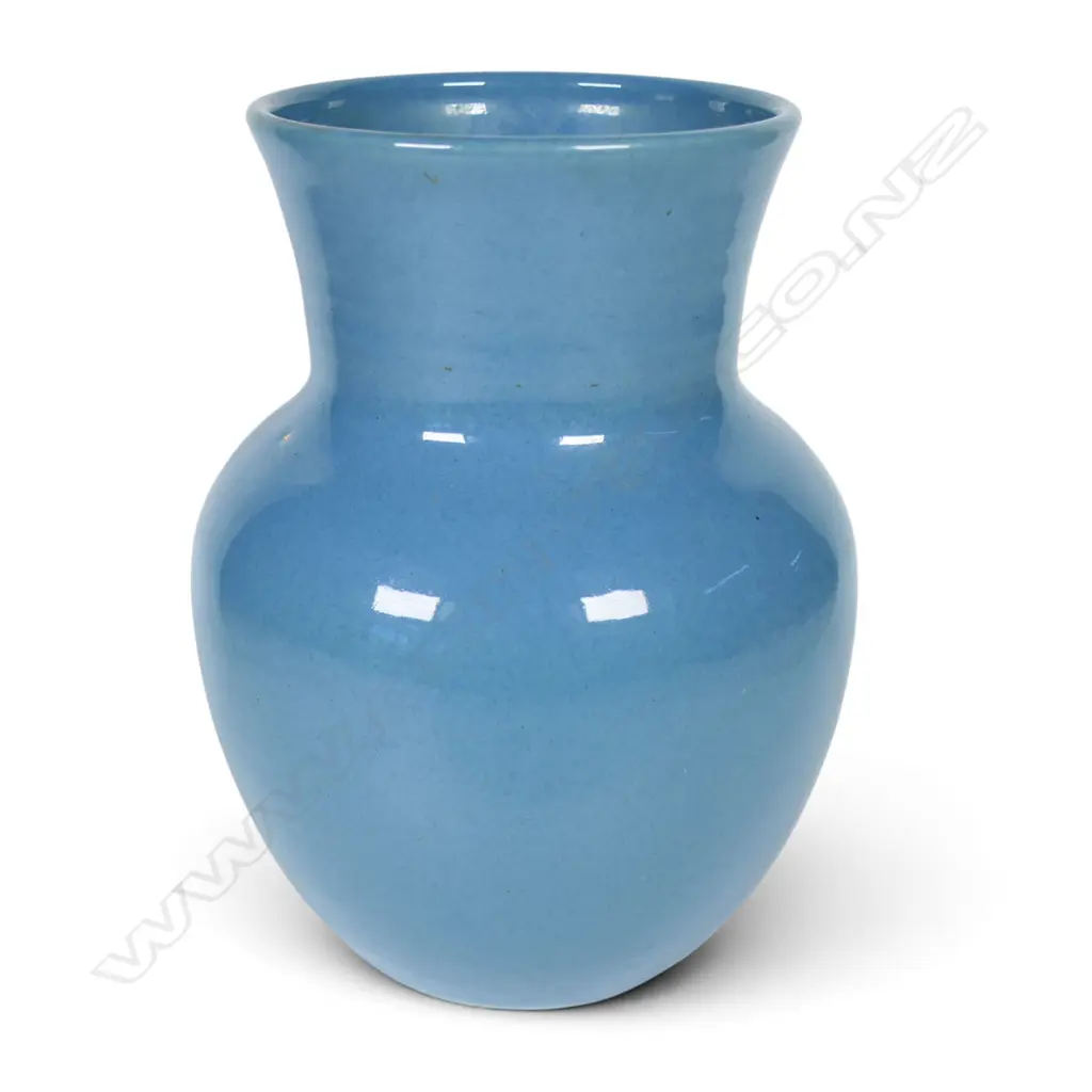 Olive Jones (1893 –1982) aqua blue baluster vase, Image 1++