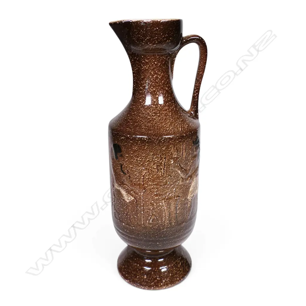 Titian vase, Image 1++