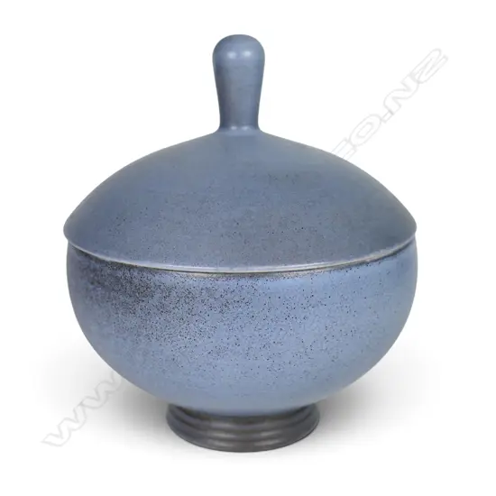 Norman Wilson for Wedgwood hand-thrown circular lidded bowl,