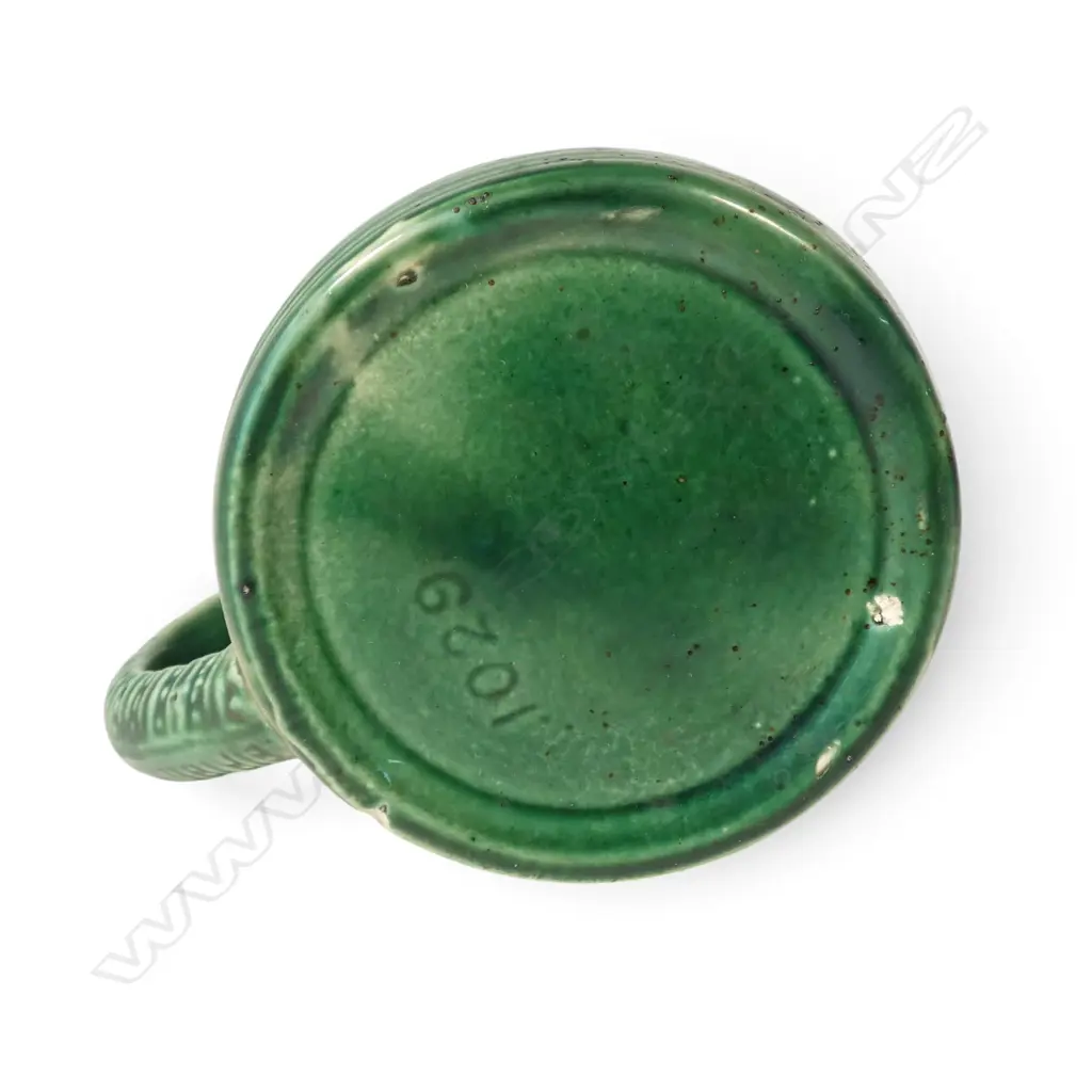 Crown Lynn Wharetana Ware mug  N1029, Image 1++