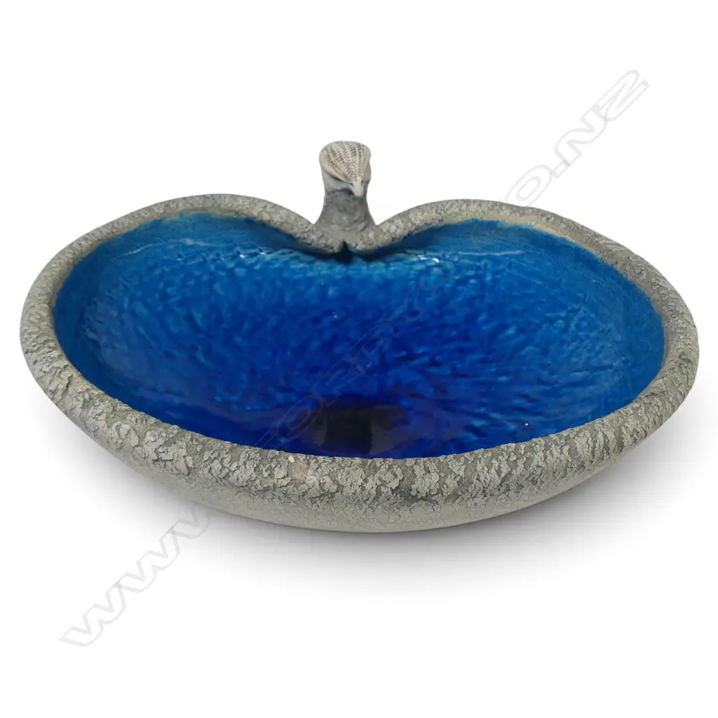 Len Castle large Avian bowl, Image 1++