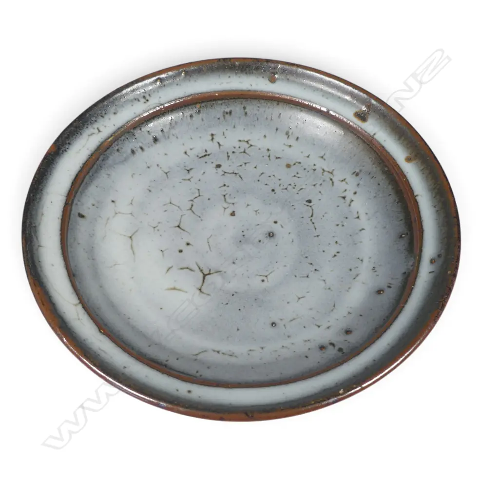 Len Castle small shallow bowl, Image 1++