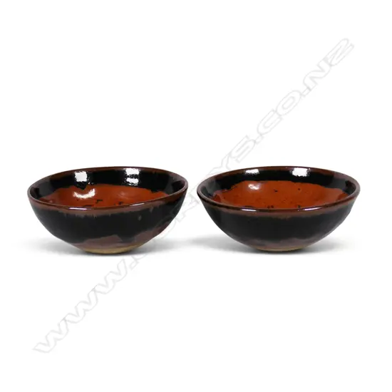 Pair of Len Castle bowls,