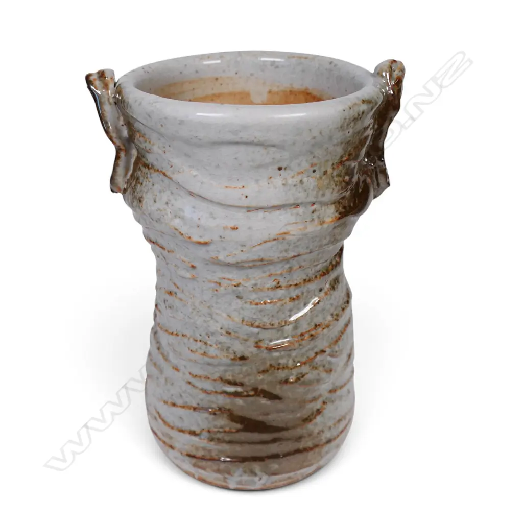 Mirek Smisek waisted vase, Image 1++