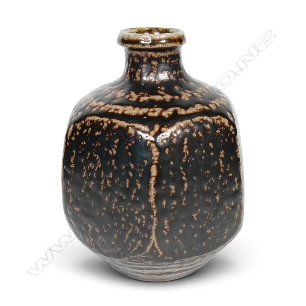 Mirek Smisek early salt glazed hexagonal bottle vase, Image 1++