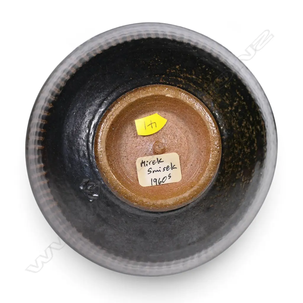 Mirek Smisek brown salt glazed bowl, Image 1++