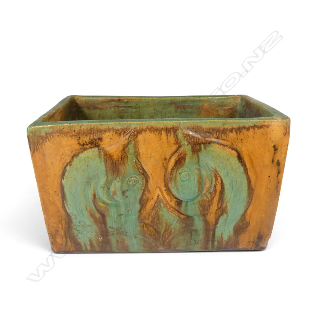 Patricia Perrin (1921-1988) rare early 1949 trough form vase, Image 1++