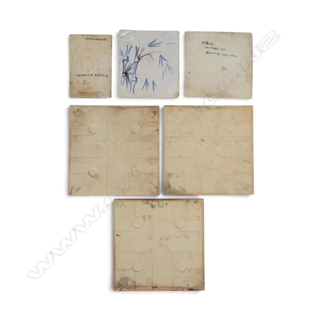 Patricia Perrin (1921-1988) six decorated tiles, Image 1++