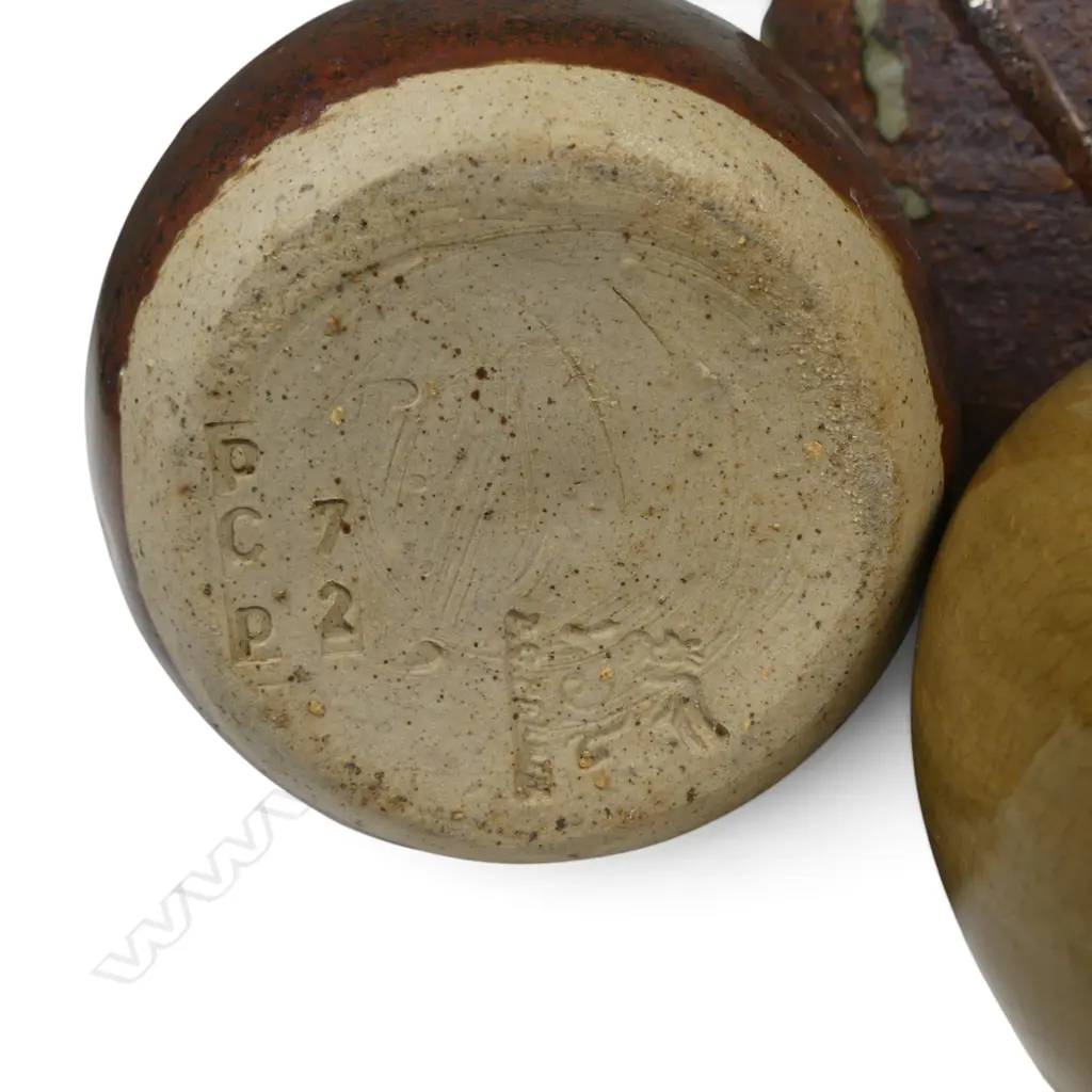 Three Patricia Perrin (1921- 1988) ceramic pieces, Image 1++