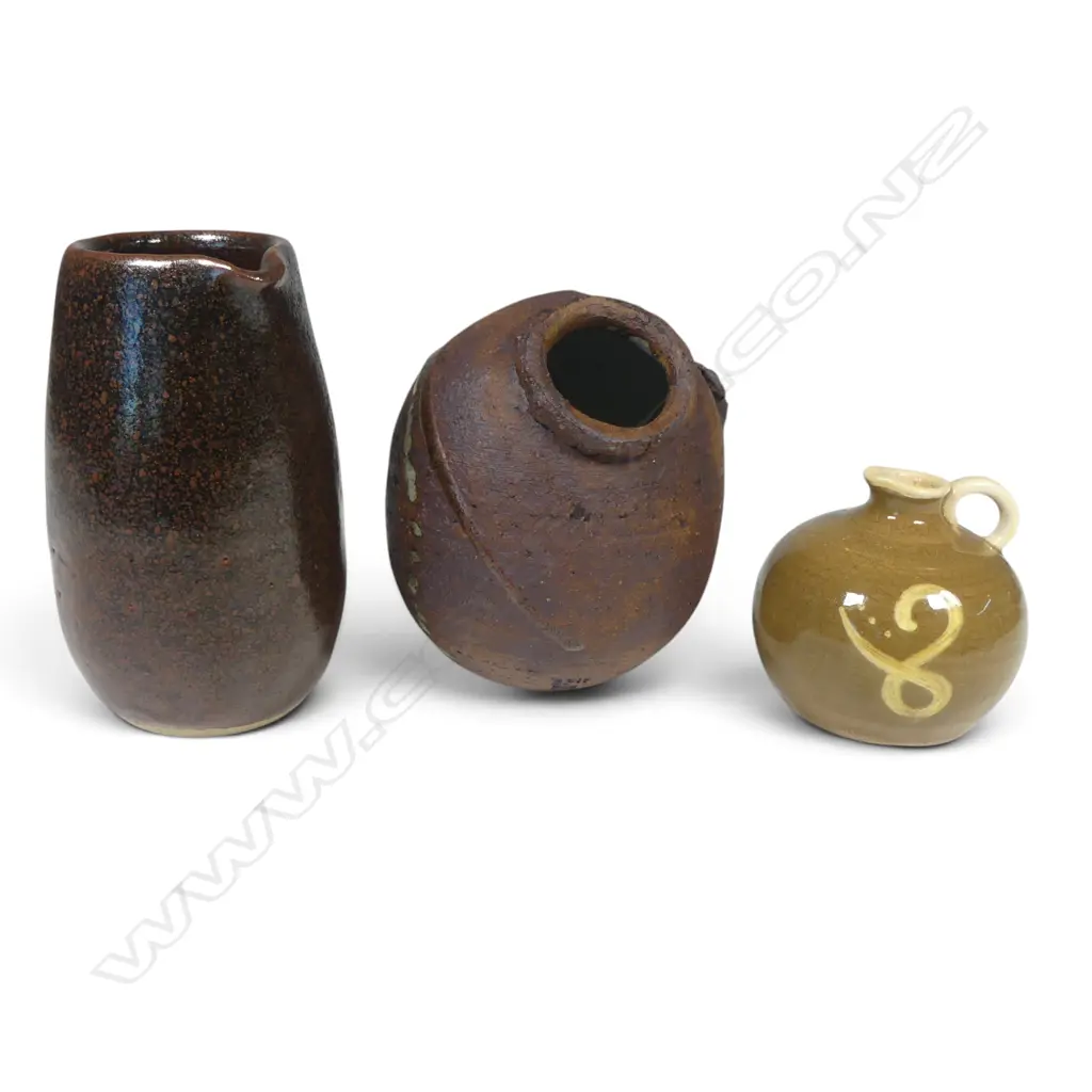 Three Patricia Perrin (1921- 1988) ceramic pieces, Image 1++