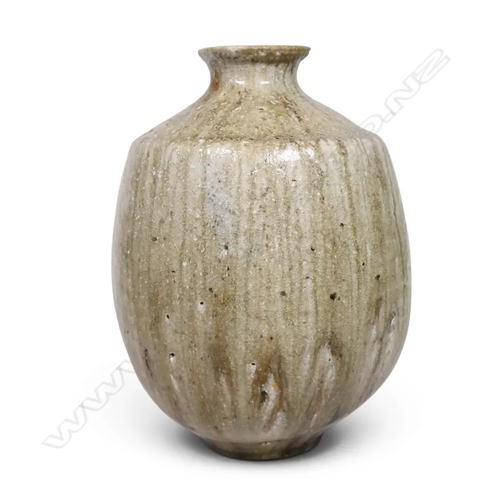 Estelle Martin anagama fired jar, Image 1++