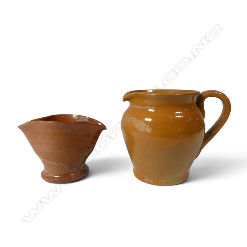 Two Elizabeth Matheson pottery pieces with incised marks and dates, Image 1++