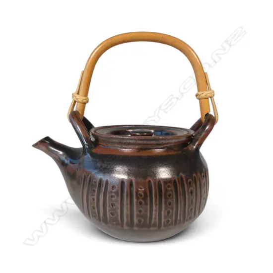 Doreen Blumhardt vintage stoneware teapot,