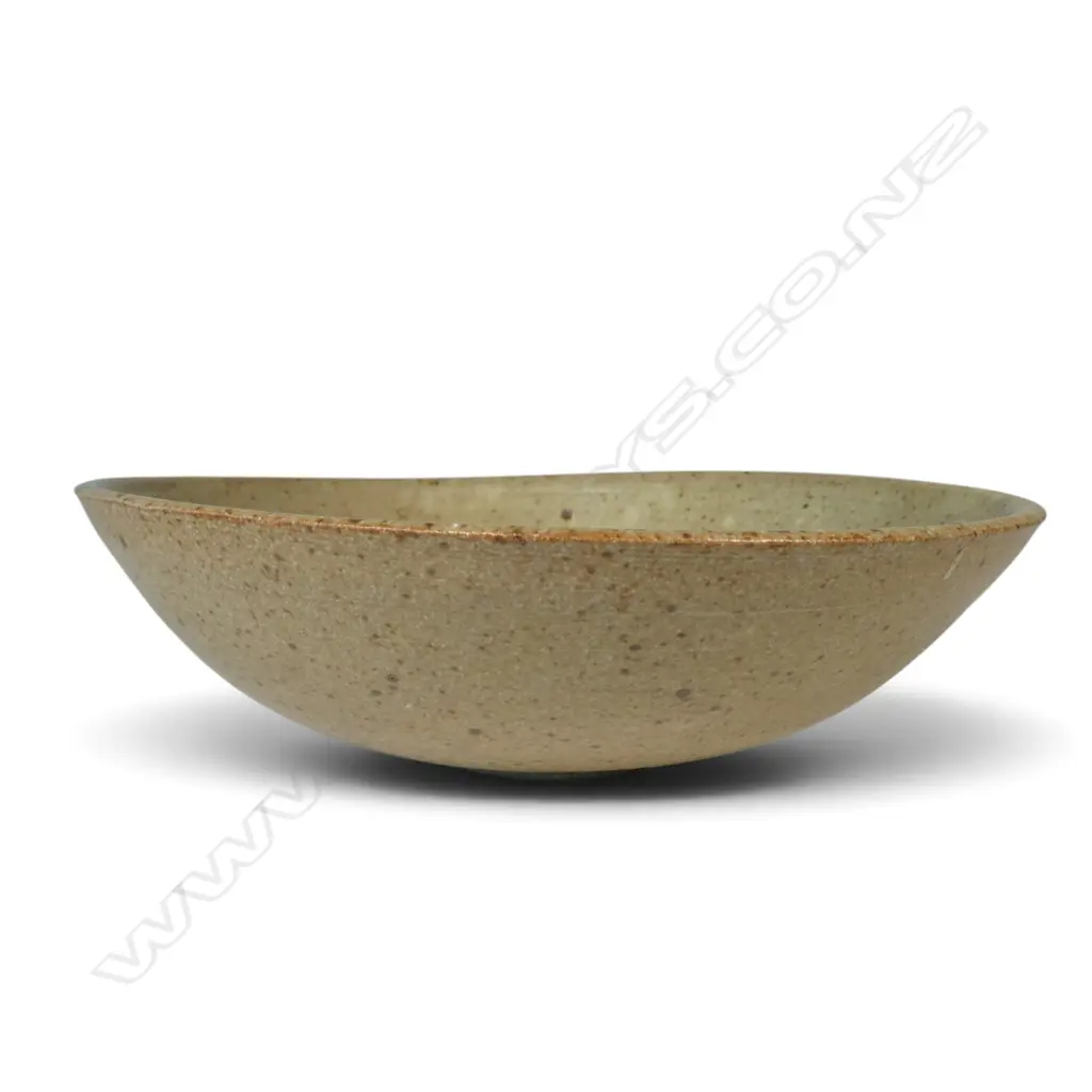 Helen Mason (1915-2014) large floral decorated bowl with pale oatmeal glaze interior, Image 1++