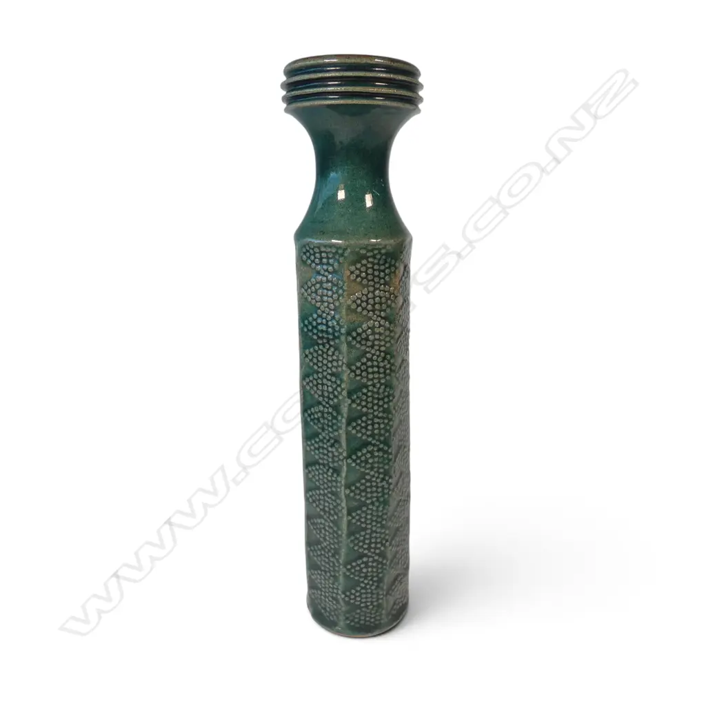 Graeme Storm forest green cylinder vase, Image 1++