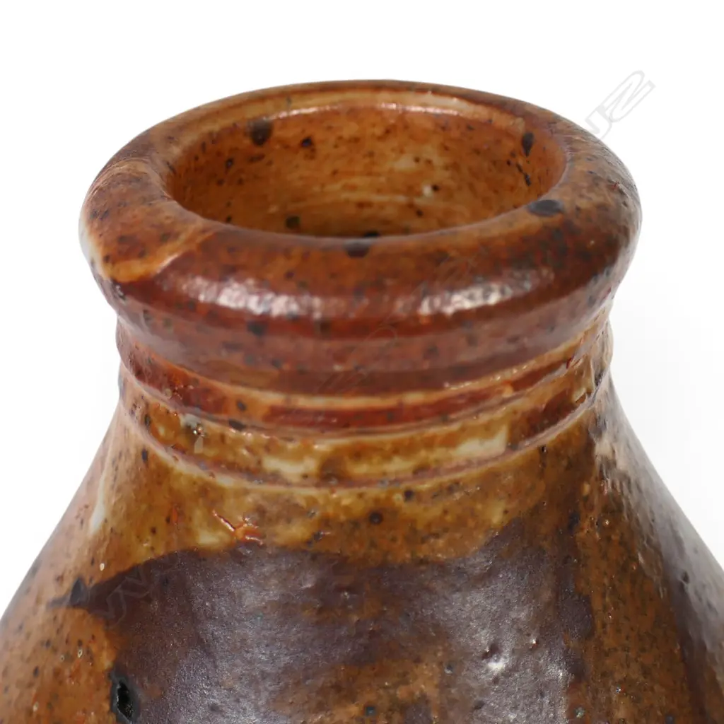 Peter Alger globular vase, Image 1++