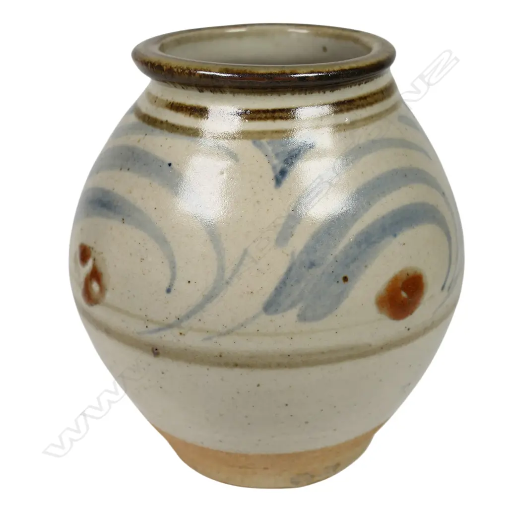 Bernard Leach (UK) (1887–1979) stoneware vase, Image 1++