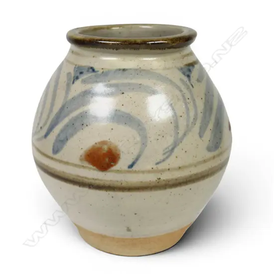 Bernard Leach (UK) (1887–1979) stoneware vase,