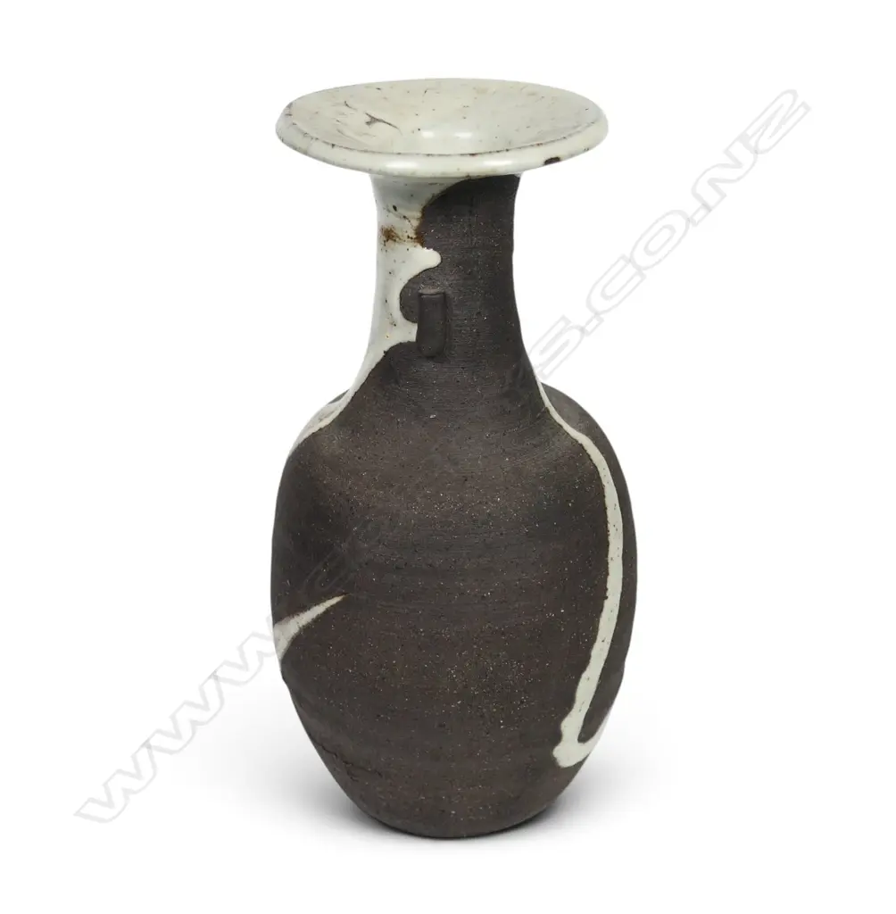 Rare Janet Leach (UK 1918 – 1997) St. Ives vase, Image 1++