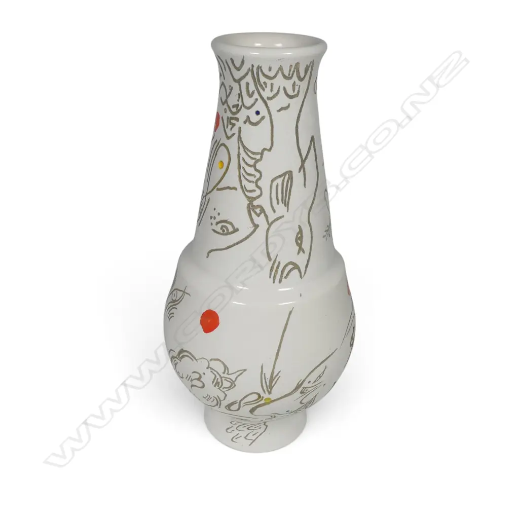 Anneke Borren and Robert Franken tall white baluster vase, Image 1++