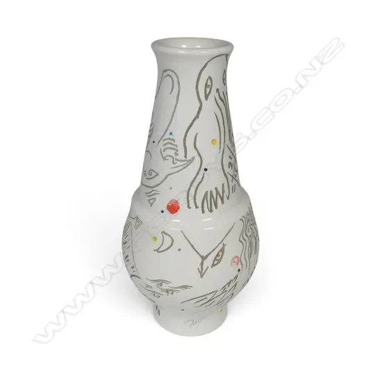 Anneke Borren and Robert Franken tall white baluster vase,